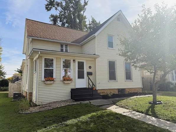 1006 6th Ave, Sterling, IL 61081