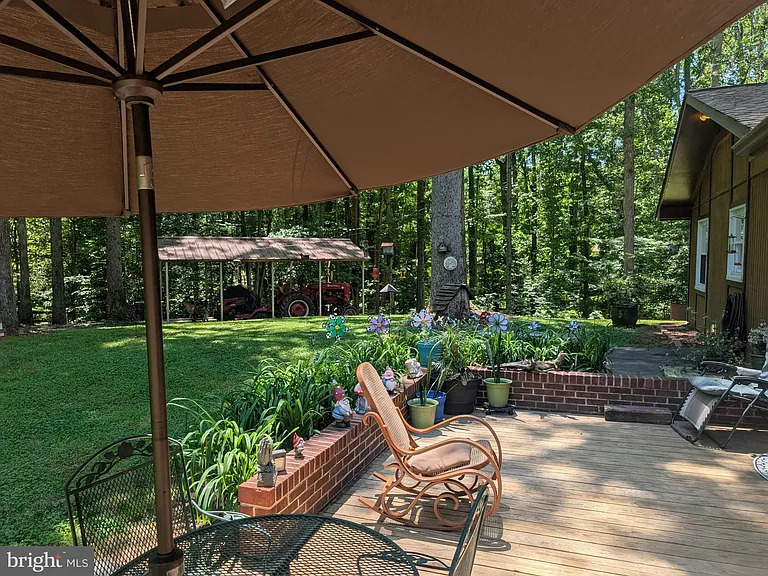 6997 Gilbeth Rd — Photo 45