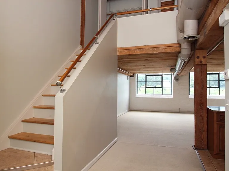 68 Thermos Ave #207 — Photo 6