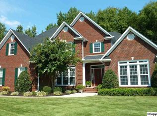 2404 Hideaway Pl SE, Decatur, AL 35603