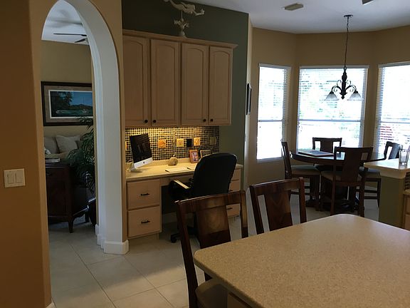 3rd image of 5265 Creekwood Dr
