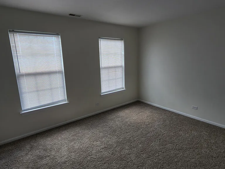 2096 Grayhawk Dr — Photo 14