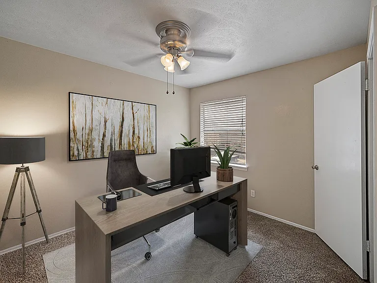 Westwood Townhomes — Photo 6