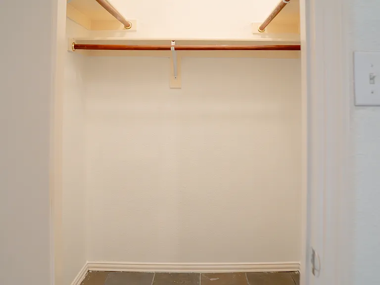 1730 Mineral Springs Dr — Photo 19
