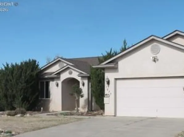 1677 N Cholla Ct, Pueblo West, CO 81007