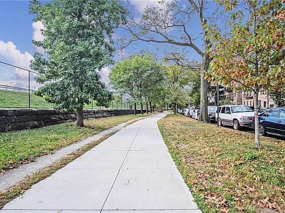 5th image of 3363 Sedgwick Ave
