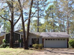 14017 Quail Run Dr, Little Rock, AR 72210