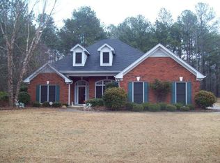 838 Ivy Ridge Dr, Loganville, GA 30052