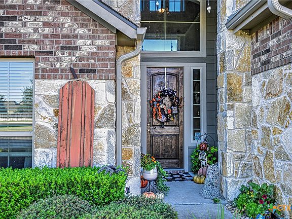 4th image of 4729 Abergavenny Dr