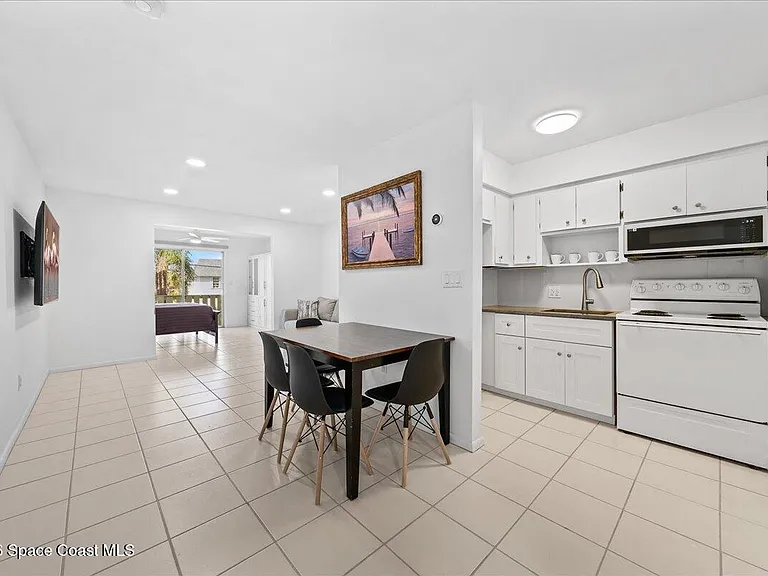 419 Ocean Ave #205 — Photo 7