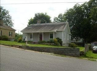 713 McConnell Ave, Eden, NC 27288