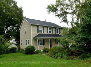 11241 Kingfisher Dr, Charlotte, NC 28226