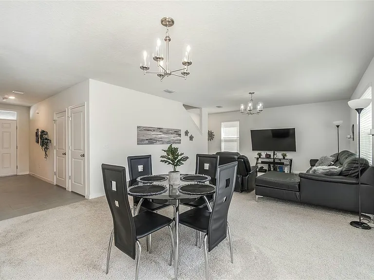 10008 Jadite Pl — Photo 9