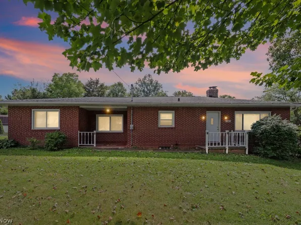 1115 Eastland Ave, Akron, OH 44305