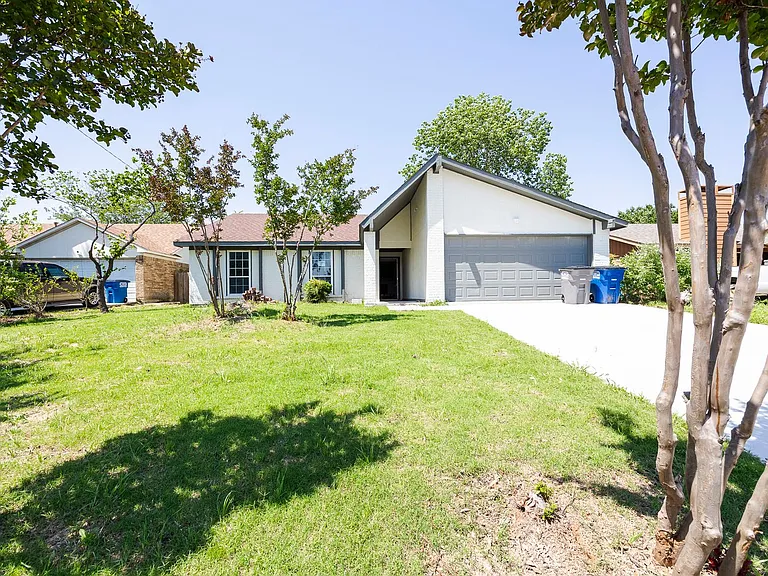 2609 Herring Cir — Photo 2