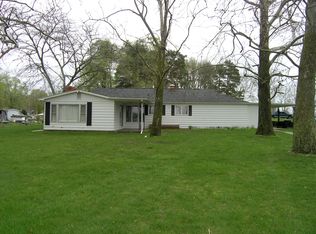 128 S Snow Prairie Rd, Coldwater, MI 49036