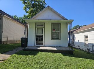709 Seneca St, Leavenworth, KS 66048