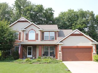 3613 Long Grove Dr SE, Kentwood, MI 49512