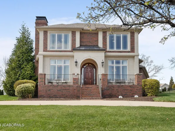 516 N Eagle Trce, Jefferson City, MO 65109