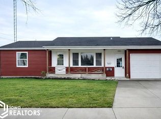 516 N G St, Oskaloosa, IA 52577