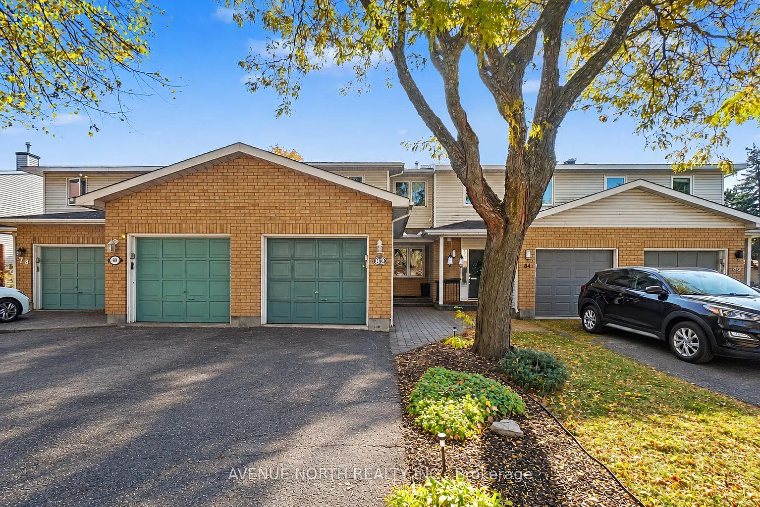 3 bed, $2,500 — Photo 1