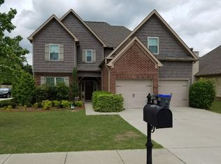 121 Shelby Farms Dr, Alabaster, AL 35007