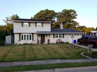 3640 Fox Chase Dr, Dover, PA 17315