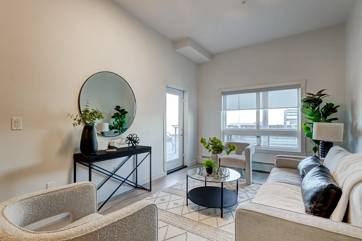 LIVING AREA - 1905 45th St SW #202