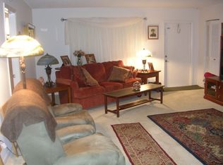 452 Davis Rd, Palm Springs, FL 33461