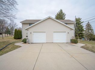 1708 Harrison St #1710, West Bend, WI 53090