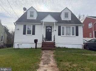 221 Orchard Ave, Baltimore, MD 21225