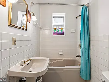 439 Lemonte St #1 — Photo 8