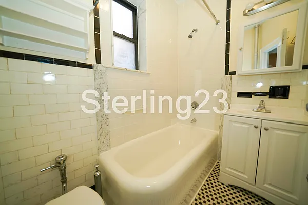 Rented by Sterling Realty Solution Inc | media 11