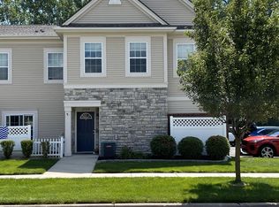 25978 Maritime Cir S, Harrison Township, MI 48045