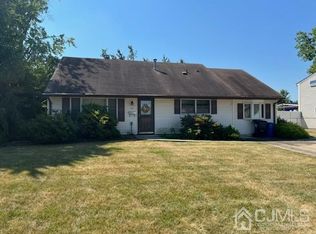 33 Charles Ter, Piscataway, NJ