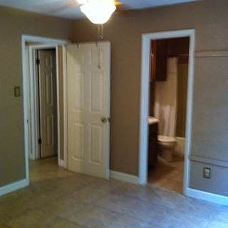 3rd image of 2960 Willow Pl