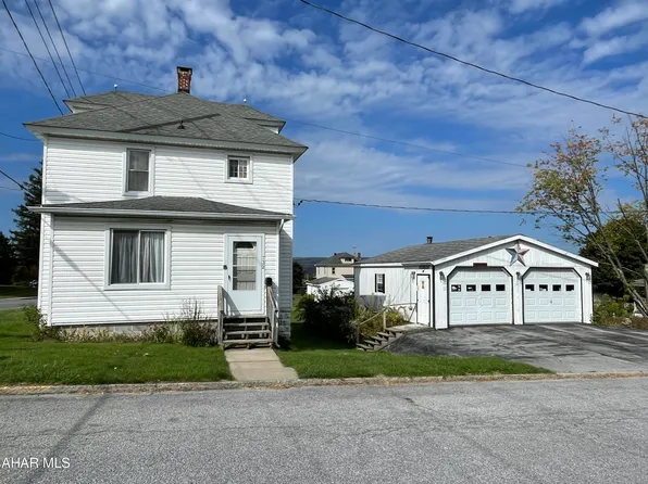 732 McClelland St, Portage, PA 15946