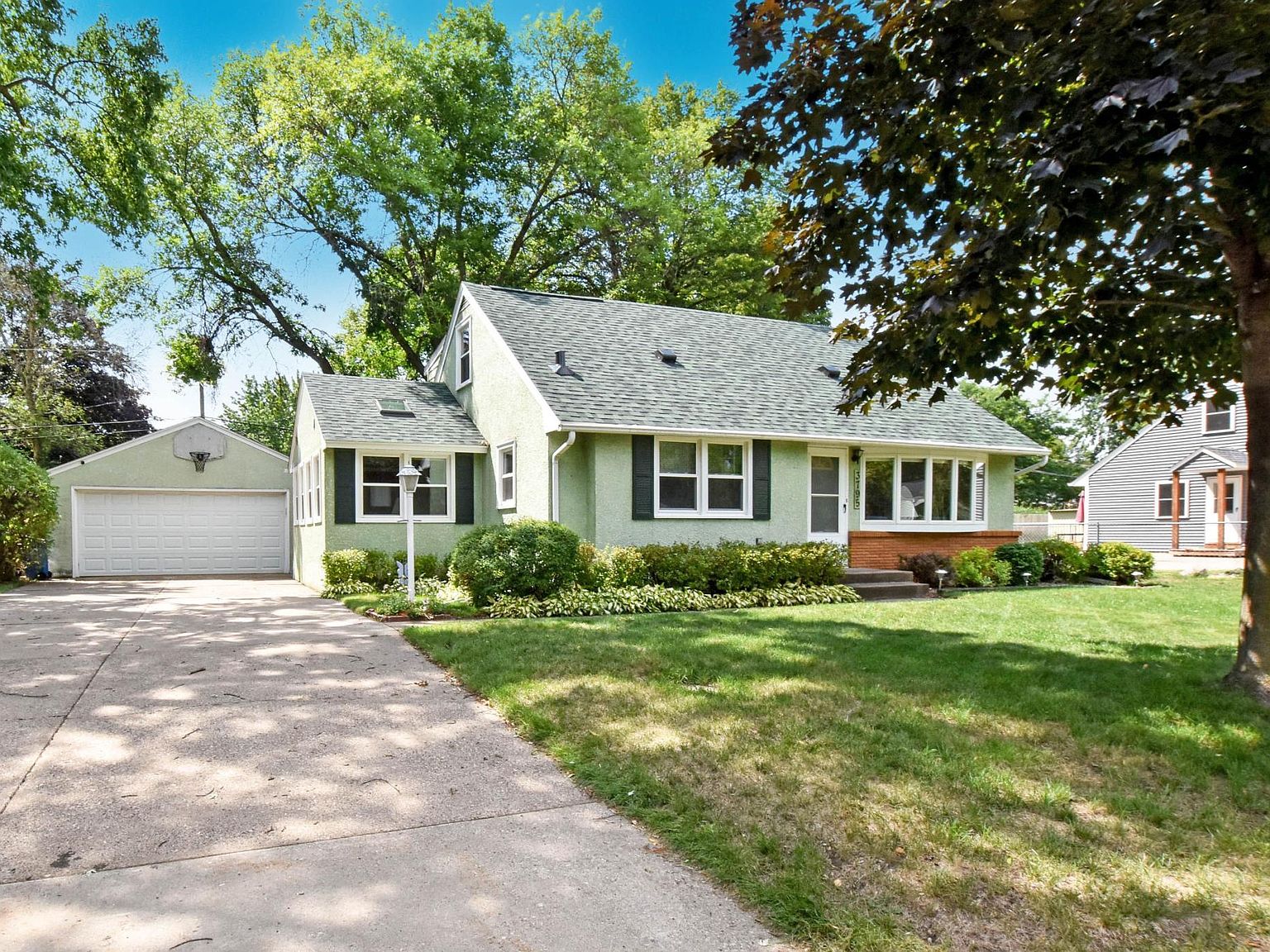 3795 McKnight Rd N, White Bear Lake, MN 55110 Zillow