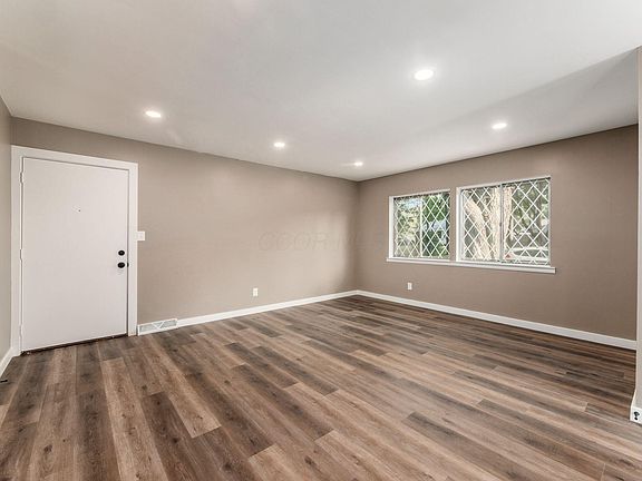 4th image of 769 Harley Dr