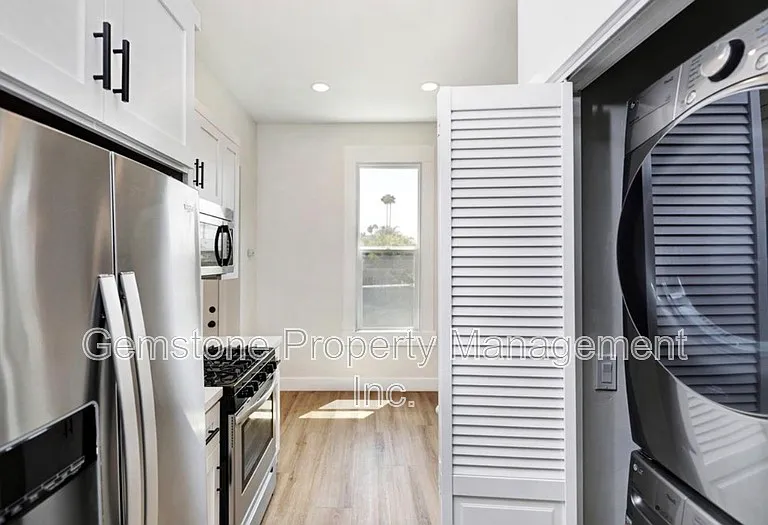 6250 Stewart St — Photo 28