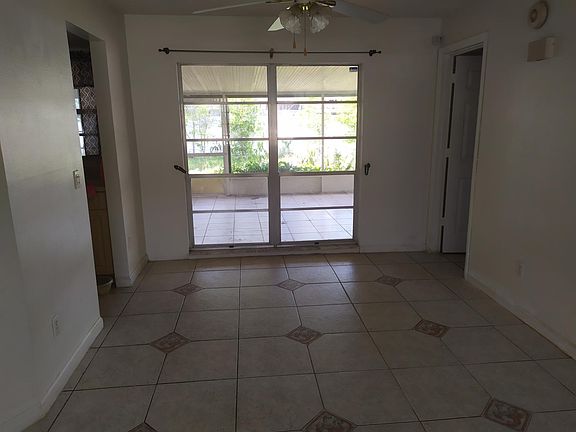 4th image of 14117 Bardsdale Ln