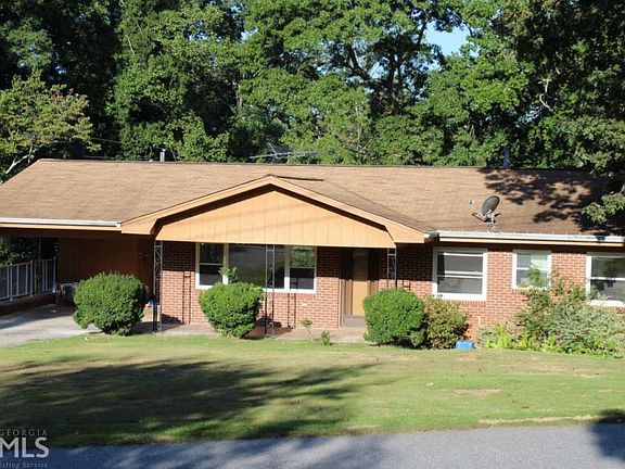 2nd image of 953 Lakemont Dr