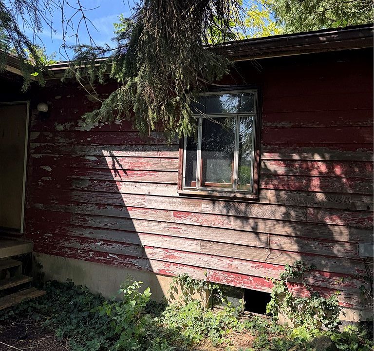 2nd image of 3133 Maltby Rd