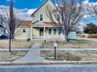 601 Grand Ave, Clyde, KS 66938