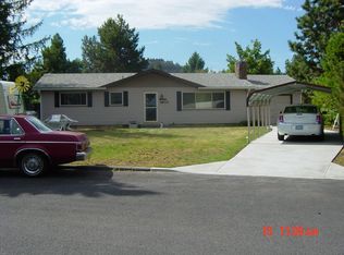 1607 NE Pheasant Ln, Bend, OR 97701