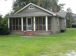 344 Waters Rd, Chesapeake, VA 23322