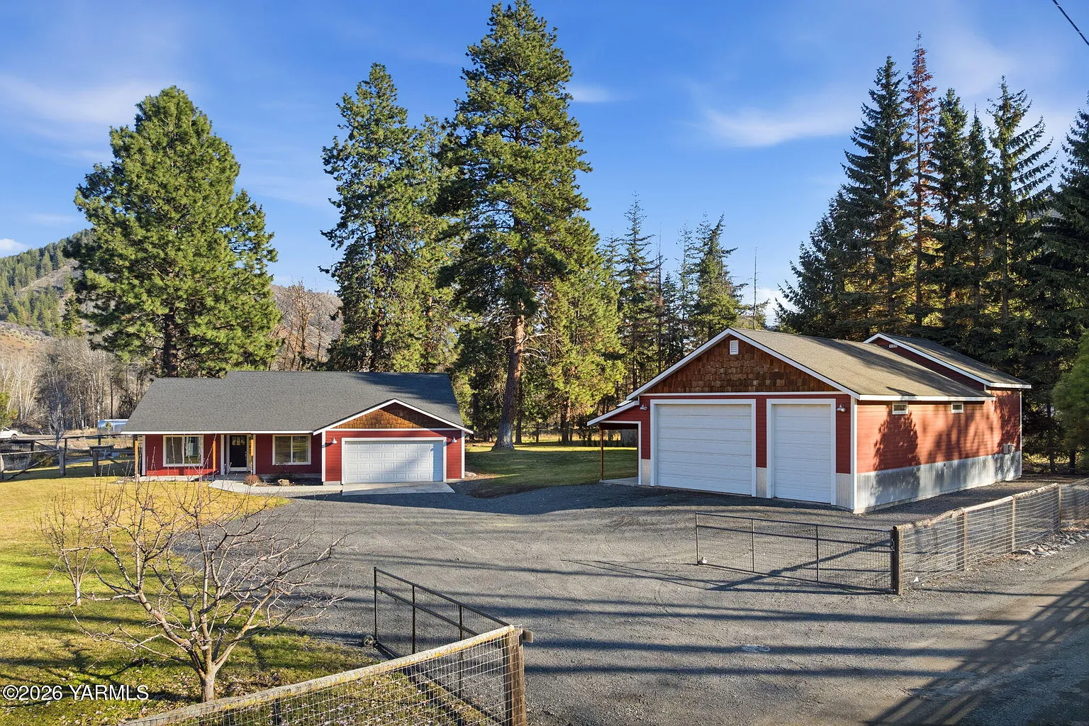 121 Rattlesnake Ln photo 1