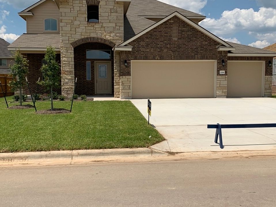 1st image of 1106 Kiskadee Branch Dr
