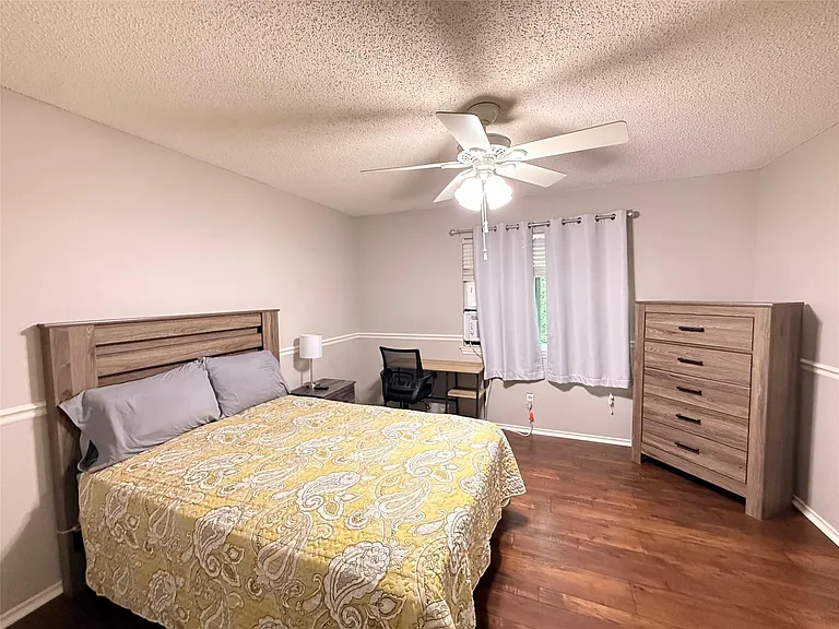 4209 Mulberry Dr — Photo 19