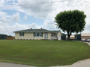 6714 S Becks Mill Rd, Salem, IN 47167